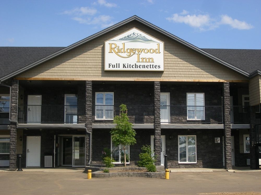 Super 8 By Wyndham Fort Mcmurray Buitenkant foto